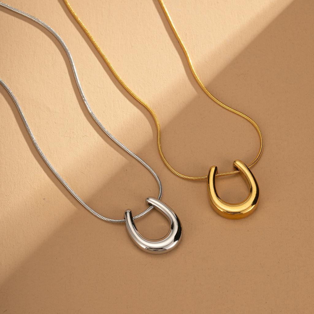 Titanium Steel Geometric U Necklace Women Light Luxury Niche Design Simple Clavicle Chain