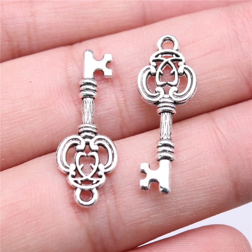 20pcs Key Charms Pendant Antique Silver Color Vintage Key Charm Pendants Jewelry Accessories DIY Retro Key Charms