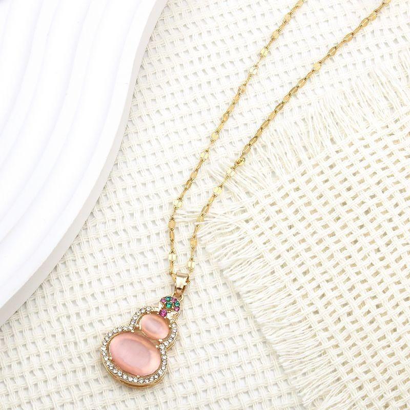Collana con Nappa a Farfalla di Perle per Donna - Catena a Collare di Alta Gamma con un Tocco di Eleganza, Accessorio per il Collo Dolce e Cool