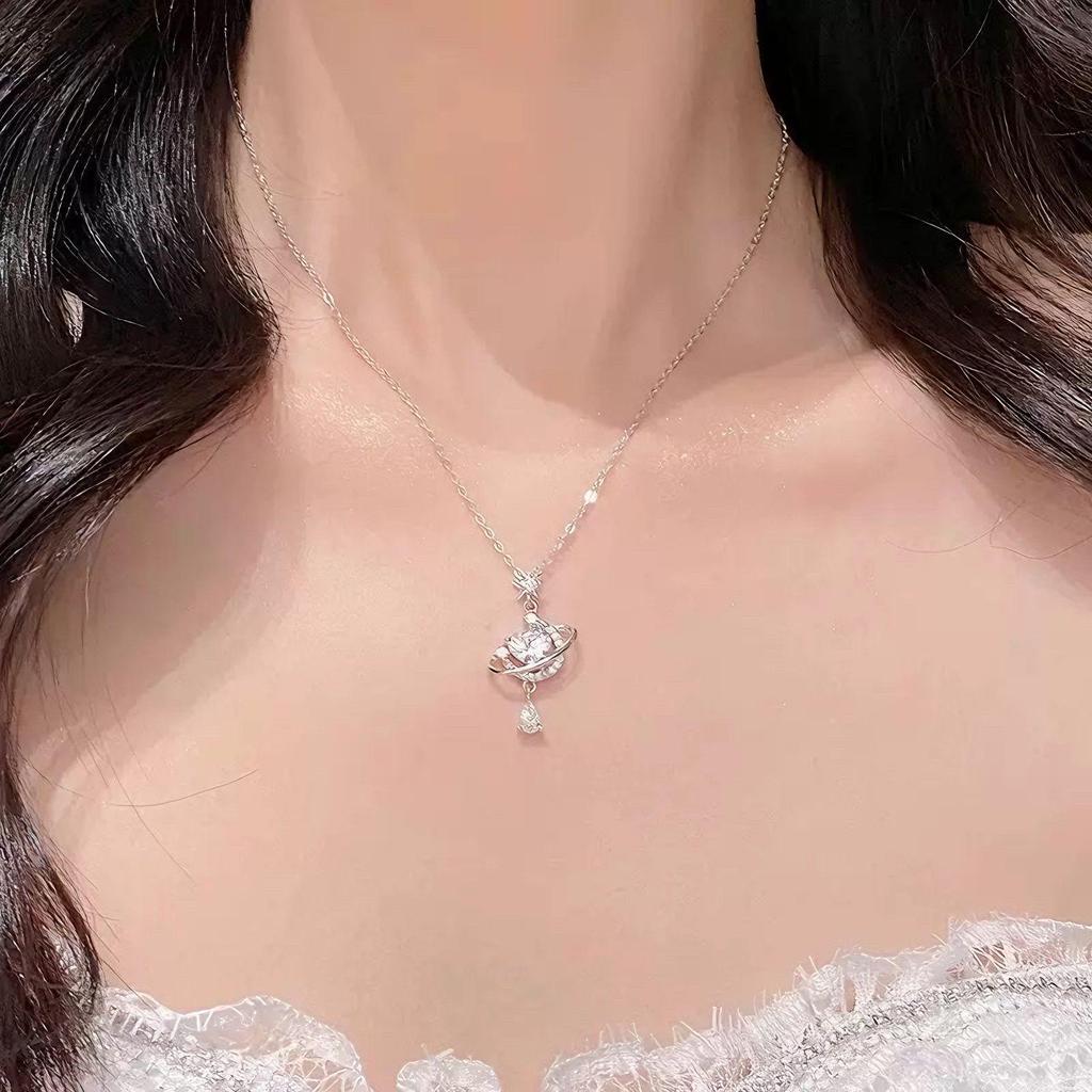 Women's Summer Luxury Titanium Steel Necklace - High-End Design Clavicle Pendant