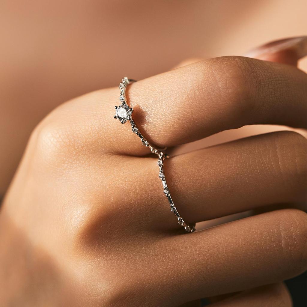 MODIAN Women's Moissanite Sterling Silver Luxury Shiny Ring