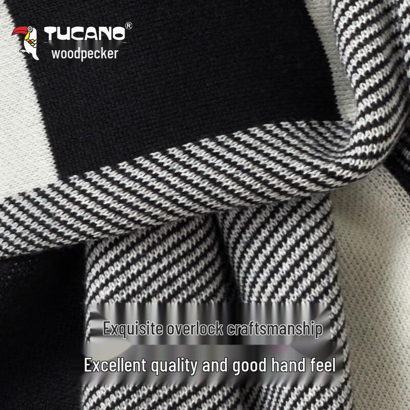 Tucano Men's Classic Plaid Knitted Winter Scarf