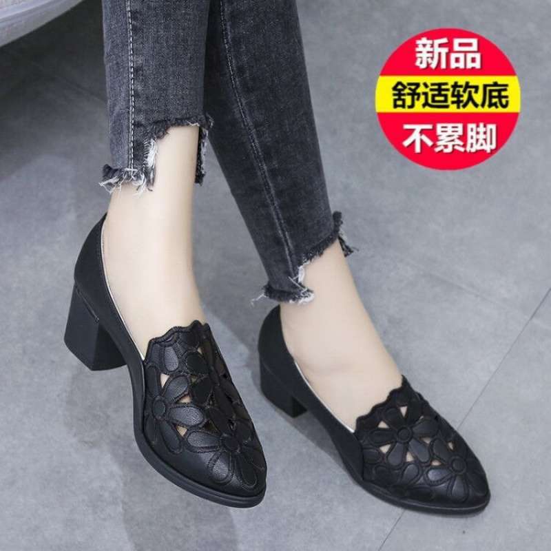 Single Shoes Female Real Soft Leather 2025 New Hollow Breathable Embroidery Four Seasons Women's Mother Shoes Thick Heel Soft Sole Work Shoes