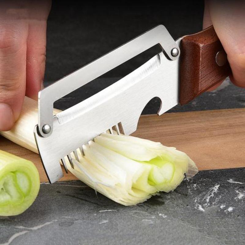 2-in-1 Universal Peeler Knife Made of Stainless Steel and Wood with An Ergonomic Handle