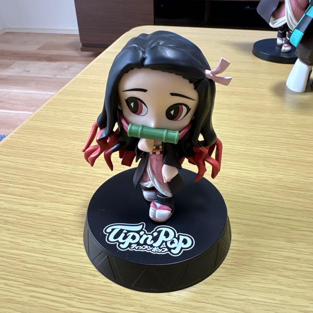 

[USED] Demon Slayer Figure Collection