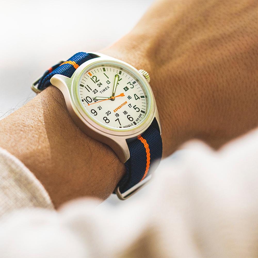 [Timex] Expedition North Sierra Indiglo Fabric Luminous Watch 40mm TW2V22800