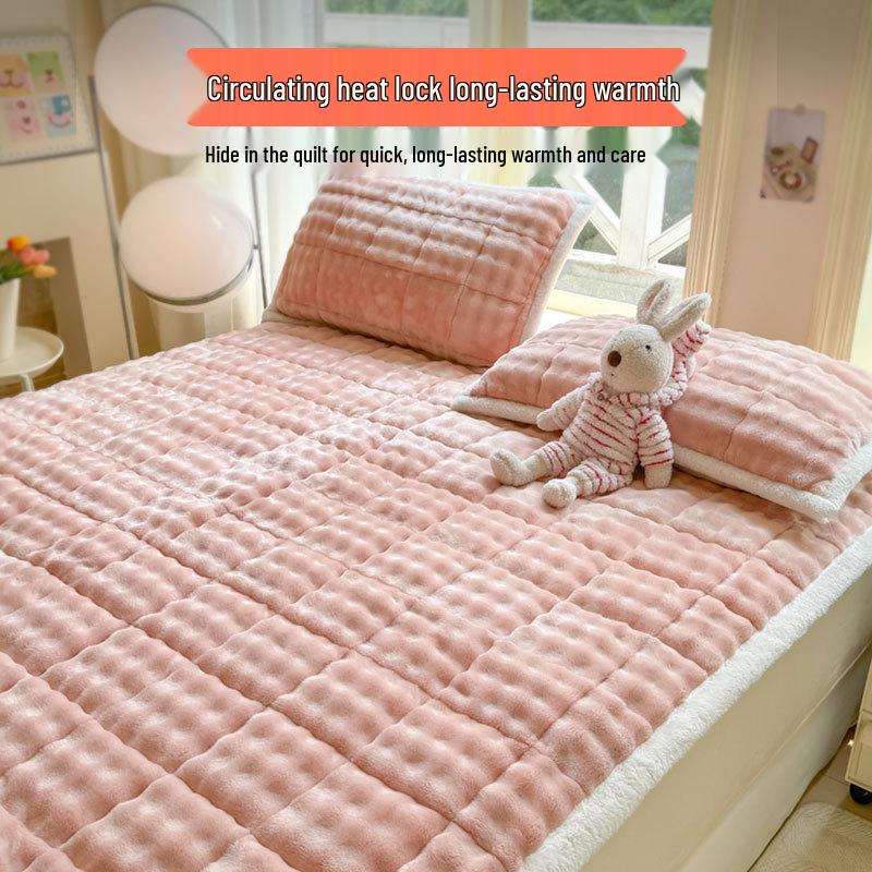 Thickened Winter Rabbit Fur Velvet Mattress Pad - Soft, Warm Bedding for Home and Dorm