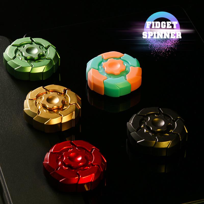 Black Tech Magnetic Armor Spinner: Explosive Fingertip Gyroscope for Decompression and Fun
