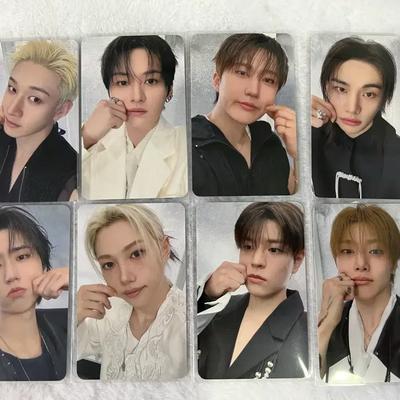 STRAY KIDS Run It Seoul Online MD Photocard Set
