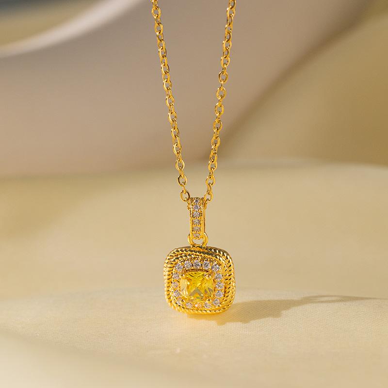 Necklace women's micro-inlaid zircon summer new fashion light luxury collarbone chain women's tide niche high sense