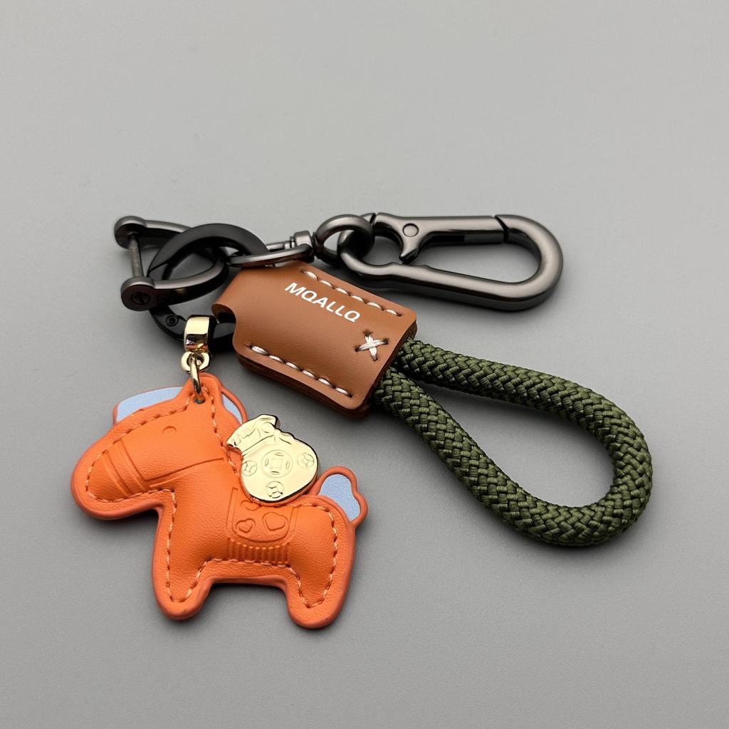Immediate Wealth Cowhide Car Keychain: Exquisite, Simple, Unisex, Handmade Pendant