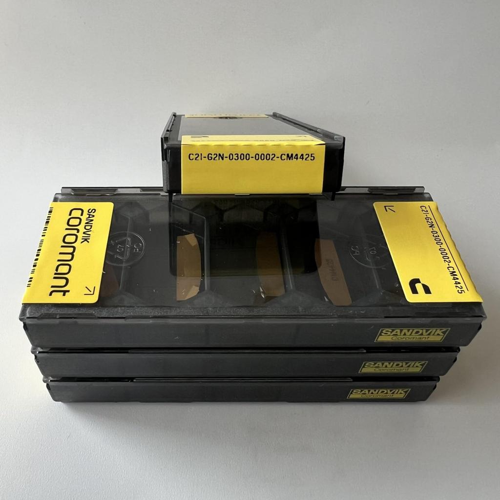SANDVIK / C2I-G2N-0300-0002-CM 4425 / Original Swedish hard alloy blade 5 Pcs