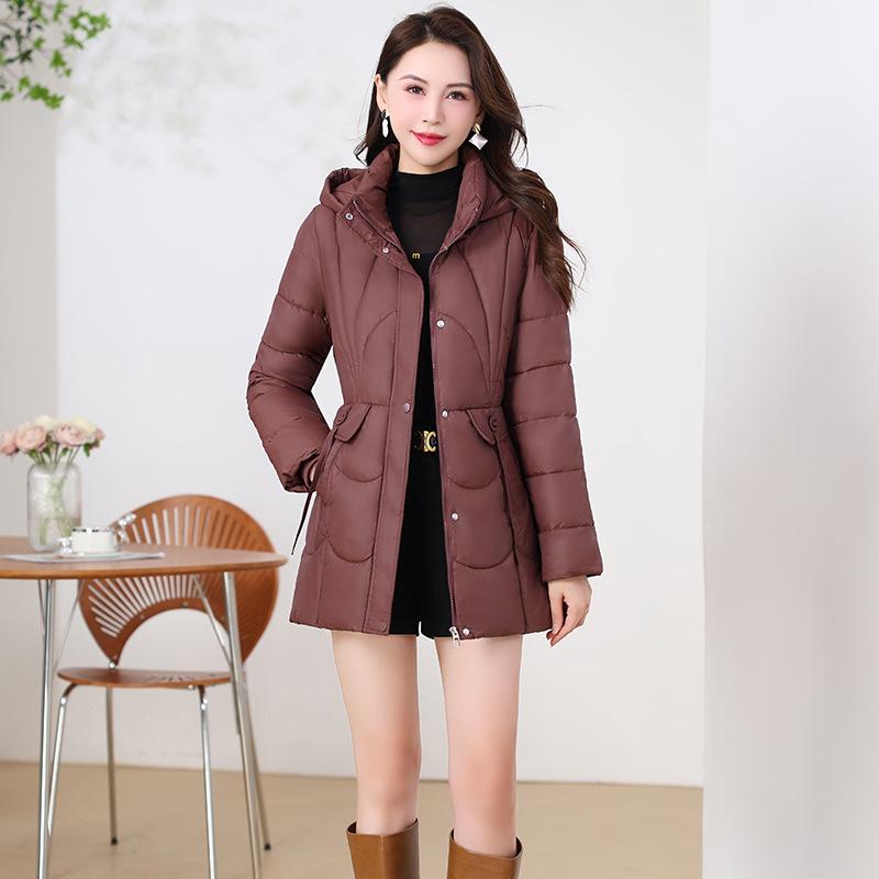 

Зимняя пуховая хлопковая куртка женская 2025 новая корейская свободная стеганая куртка средней длины модная повседневная стеганая куртка 5XL