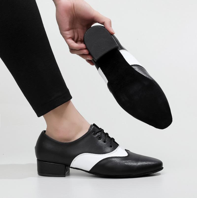 Pantofi de Dans Bărbați Pantofi de Dans Latin Ballroom Talpă Moale Piele Neagră Pantofi Jazz Pentru Băieți Tocuri 2.5cm Pantofi de Antrenament Petrecere Dans