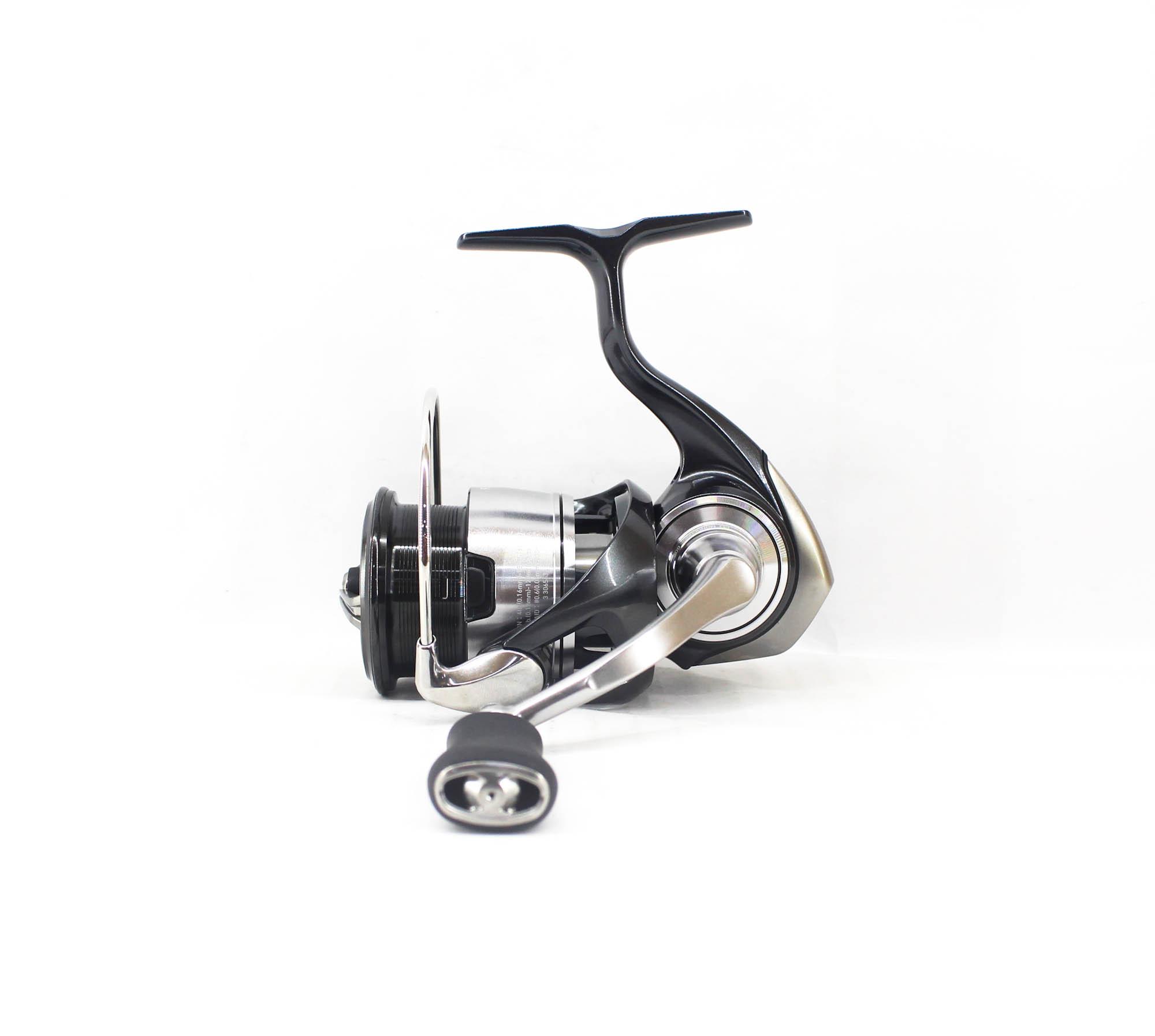 

Катушка Daiwa спиннинговая 24 Certate FC LT 2500S (6563)