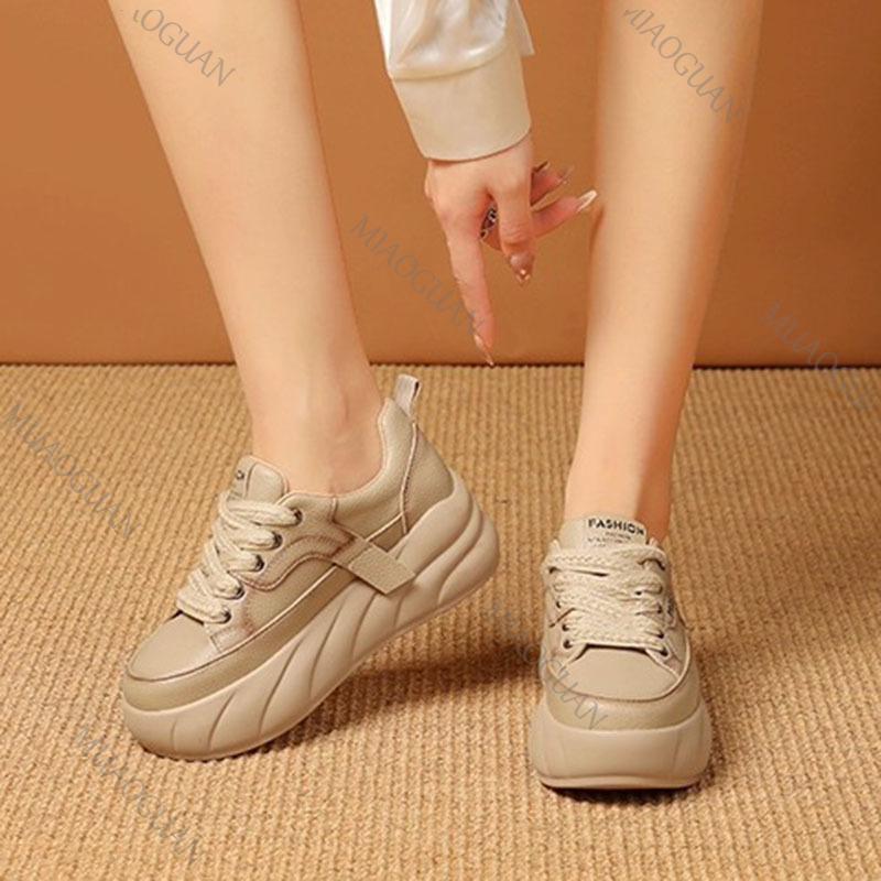 Mode Herfst Dikkere Zool Sportschoenen voor Dames 2025 Mode Platform Verhoging Sneakers Dames Veters Casual Stijl Gevulkaniseerde Schoenen