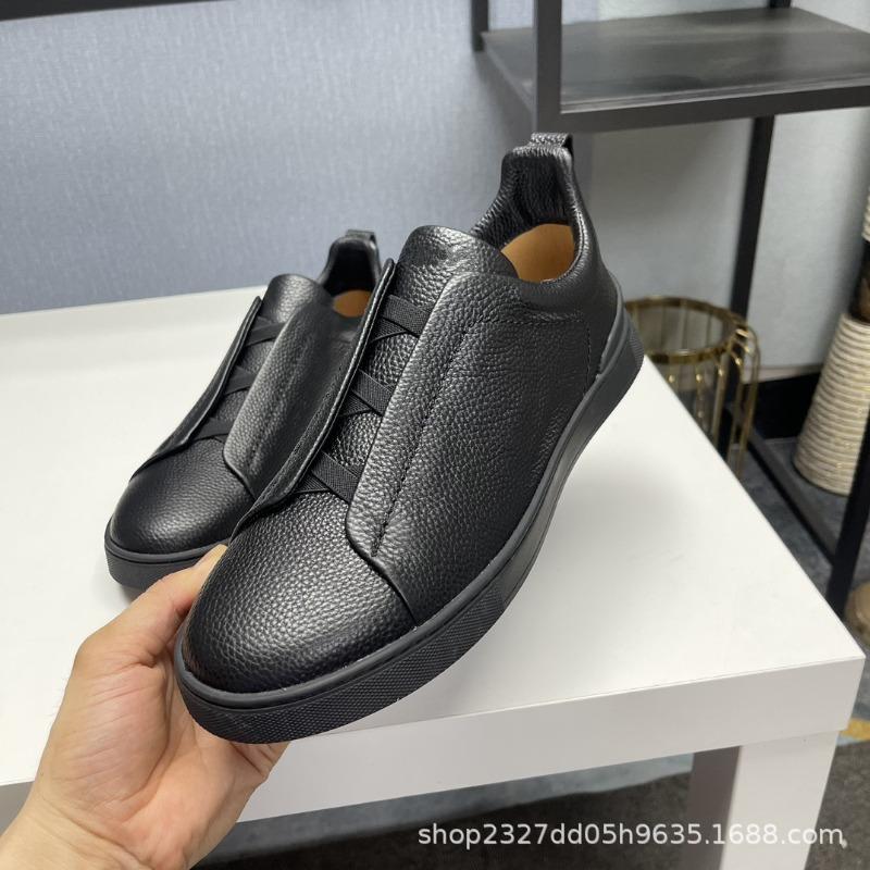 Leather flat bottom men`s spring one-pedal
