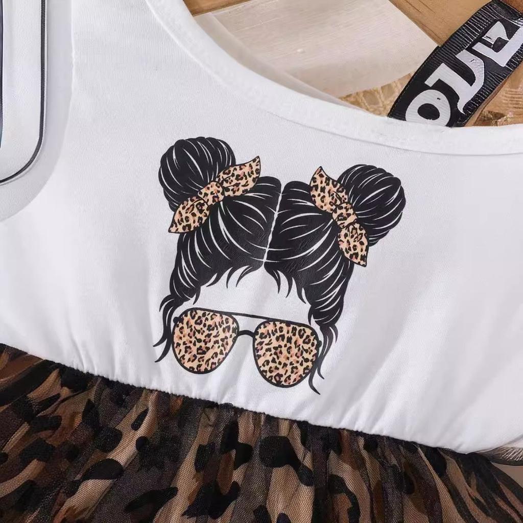 Kurzärmeliges Sommer-Mädchenkleid mit stilvollem Kinder-Patchwork-Leopardenmuster-Meshrock