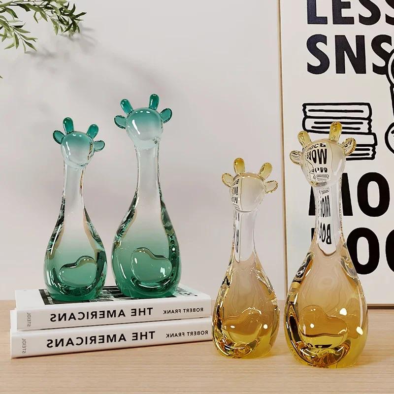 Creative Cute Transparent Giraffe Animal Sculpture Modern Home Living Room Wine Cabinet Table Decoration Accessories Craft Gifts