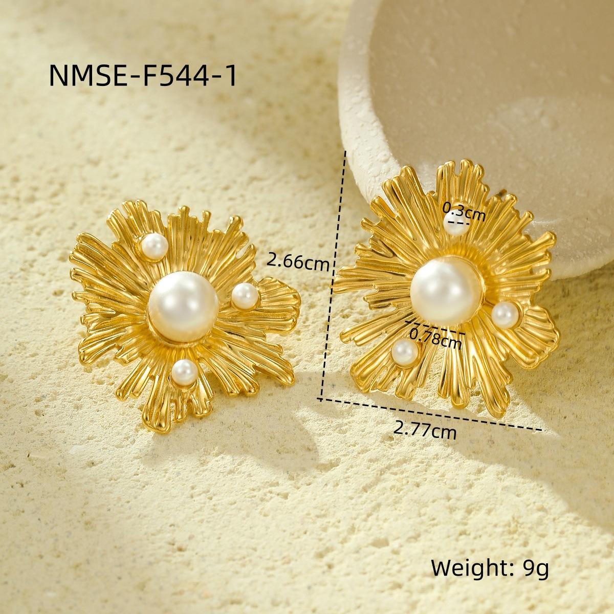 GEMCHIC Women s French Vintage Retro Stainless Steel Irregular Petals Line Pearl Earrings Studs