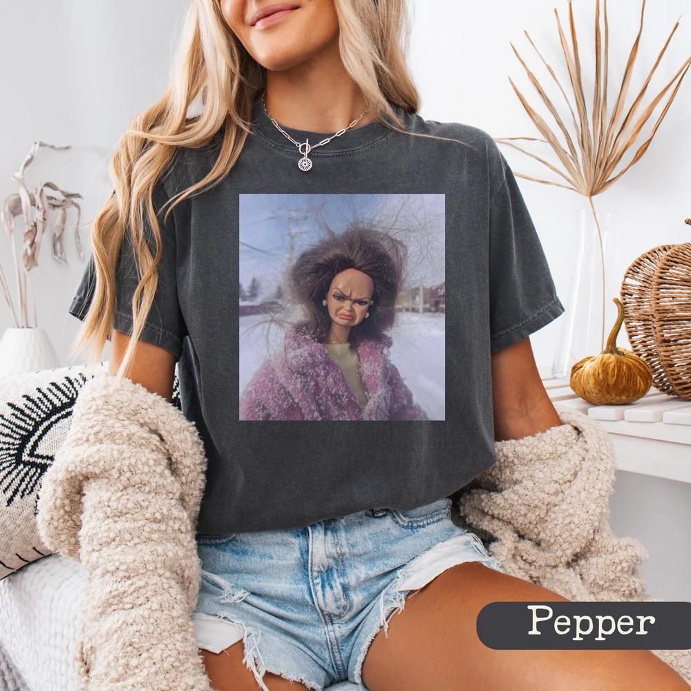 

2026 Summer Womens Funny Doll Meme Print TShirt Unisex Cotton and Breathable Short Sleeve Oversized Loose Casual S