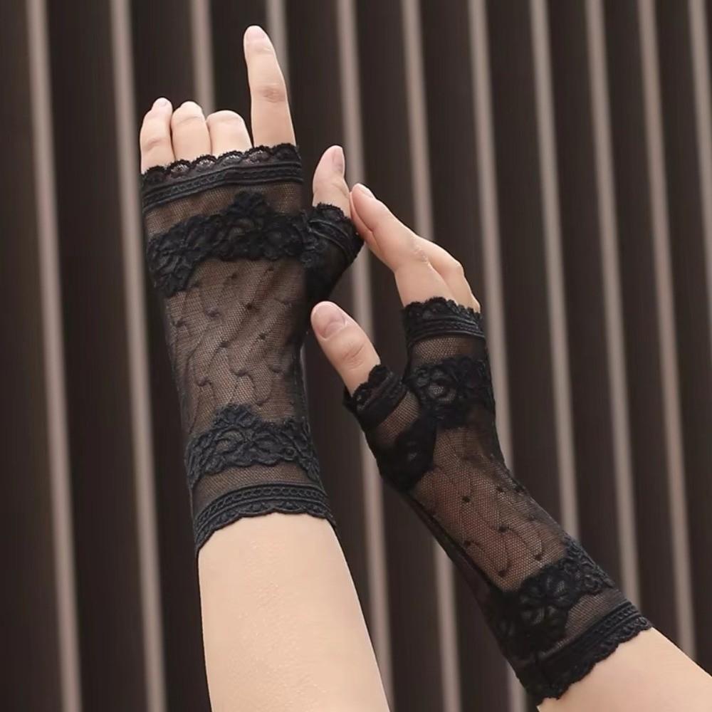 1 Pair Elastic Lace Gloves Flower Pattern Bridal Gloves Vintage Mesh Gloves for Women