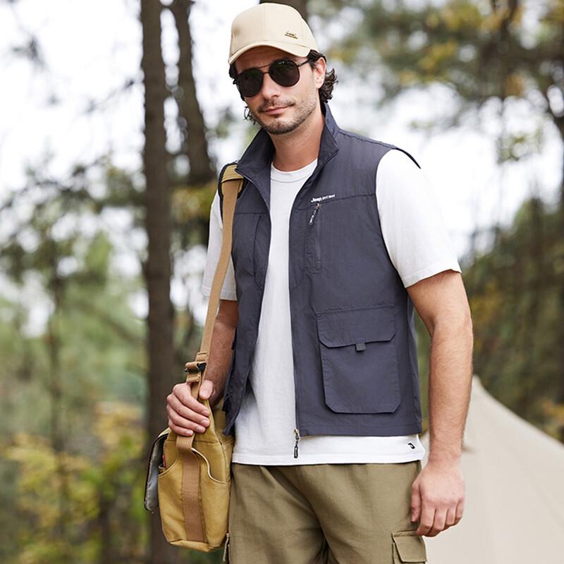JEEP Multi-Pocket Sleeveless Utility Vest