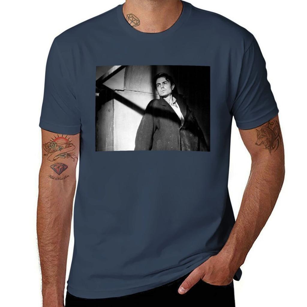 Odd Unisex Out Carol Reed Vintage Tshirt Cotton T Shirts Unisex 100 Unisex T Shirts Cotton Tshirt