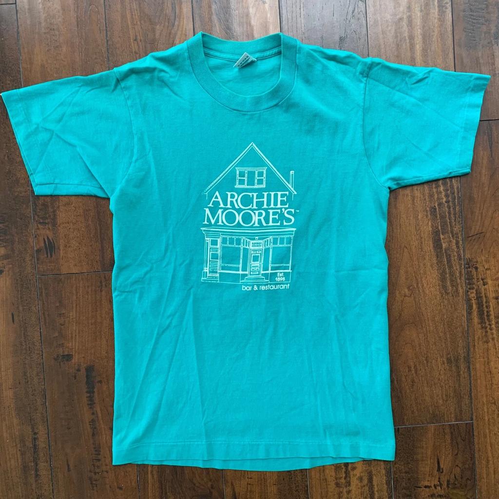 Archie Moores Vintage T-shirt Potloodtekening Interieurontwerper Eames Jaren '90