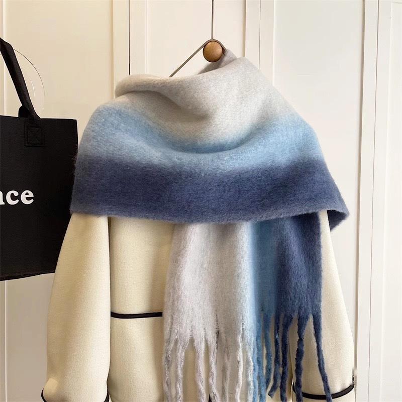 

Новый зимний продвинутый сенсорный утолщенный теплый шарф женский зимний ветрозащитный вертикальный узор градиентный шаль-шарф