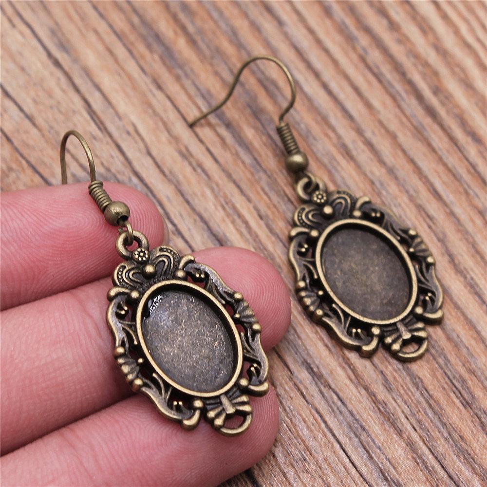 Drop & Dangle Earring Oval Ear Hook Glass Cabochon Base Setting Tray Vintage Jewelry SuppliesEarring Size 18x19mm QE017