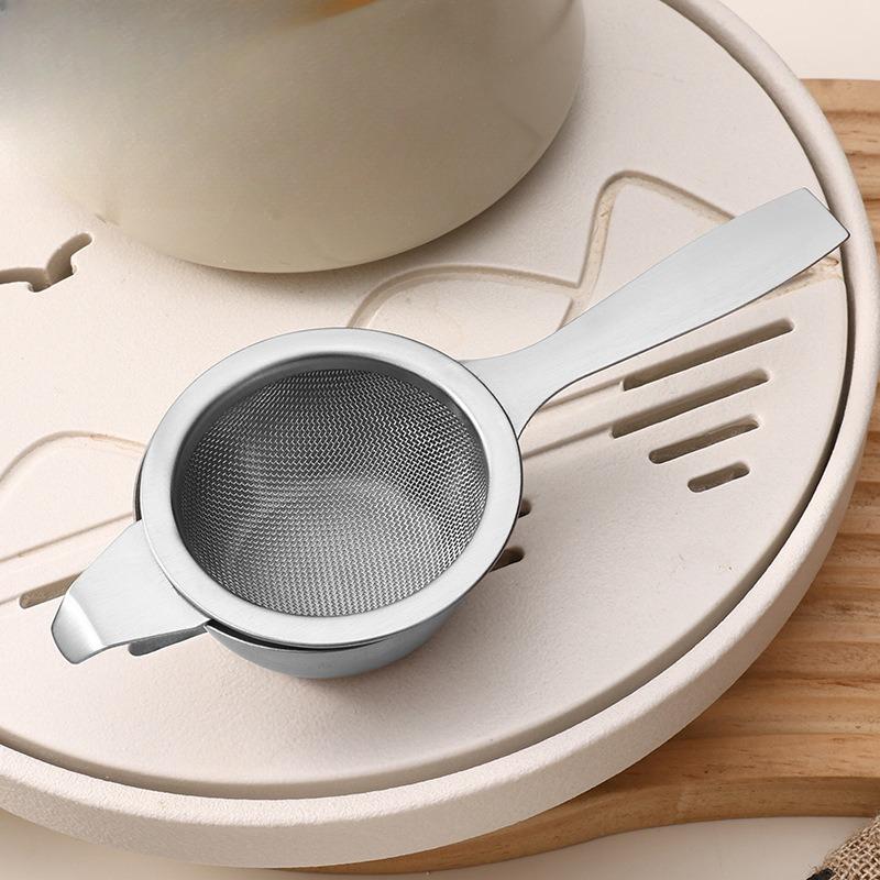 Stainless Steel Tea Strainer Fine Mesh Tea Filter with Base Rustproof Golden Tea Infuser Practical Tea Accessories Efficient Tea