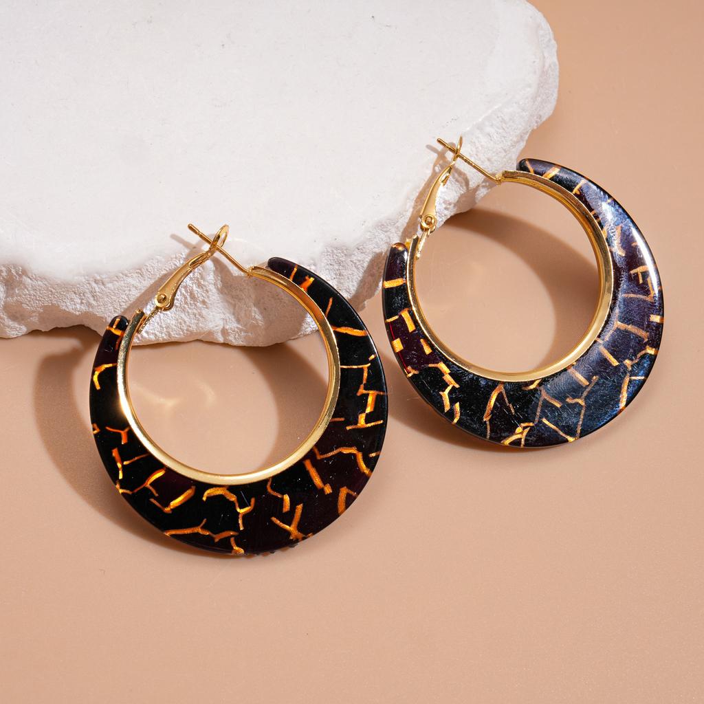European and American retro autumn and winter geometric leather leopard print earrings light luxury stud earrings personality temperament earrings