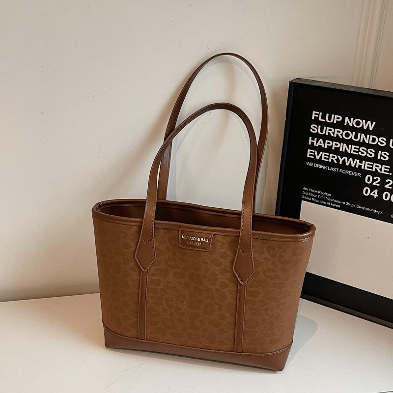 Retro Large Bag, Large-capacity Shoulder Bag, Underarm Bag, Commuter Tote Bag