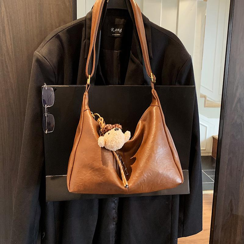 Premium Oily Leather Retro Bag 2025 New Fashion Commuter Large Capacity Women's Shoulder Messenger Bag Tote Bag