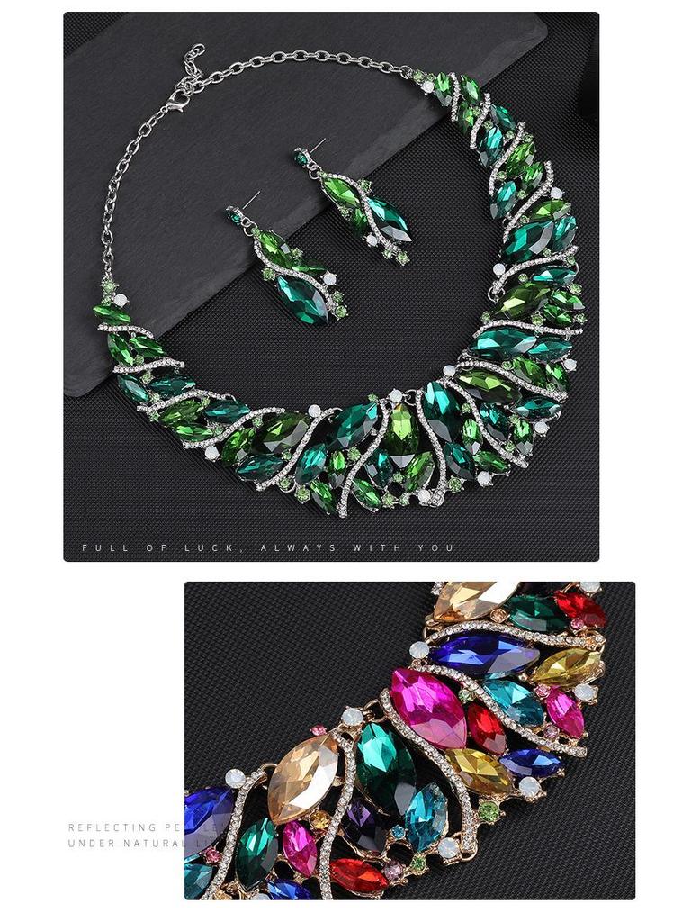 Set de bijuterii rafinat european-american cu strasuri de cristal pentru nunți și seri - Cercei statement și colier