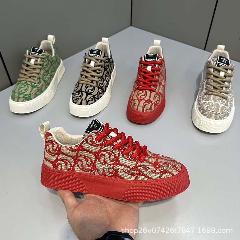 Tendință primăvara 2024 pantofi de bărbați pantofi casual de skateboard pantofi noi de înaltă valoare cu platformă pantofi casual de modă rezistenți la uzură pantofi versiune coreeană