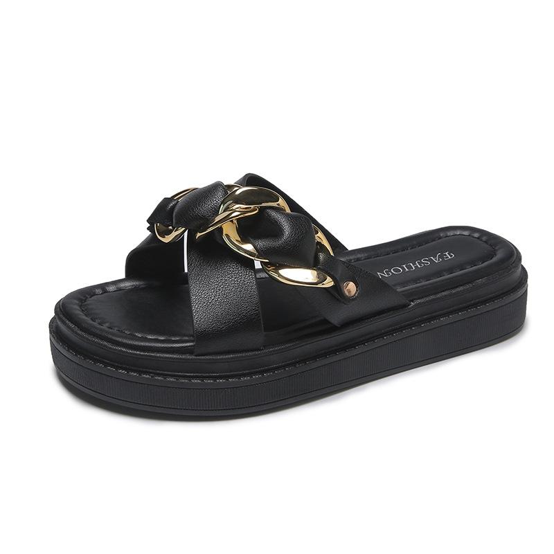 Internet celebrities thick-bottomed beach fairy wind 2025 summer new comfortable and versatile go out cool slippers fashion temperament ins tide