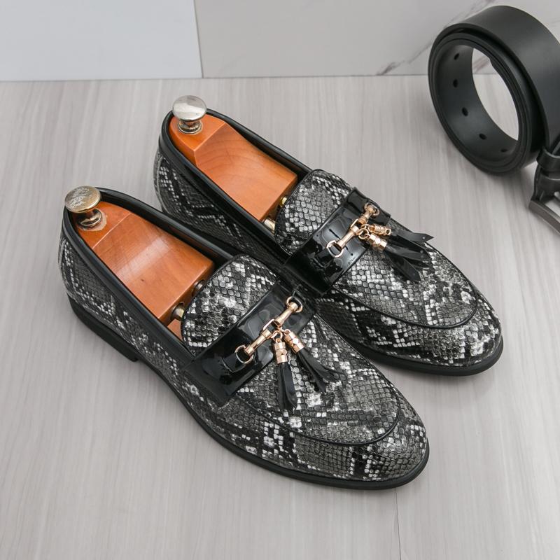 Fashion New Designer Leather Loafers for Men Fashion Casual  Shoes Street Style Male Driving Shoes Stylish Trend Slip on Flats Moccasins