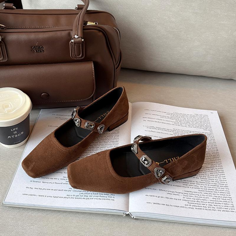 

Mary Jane shoes square head with buckle, shallow mouth low heel single shoes, fattened and widened women s shoes 45 коричневий