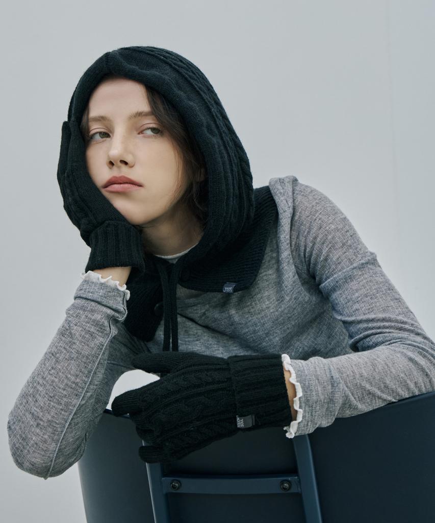 Teochisoul Deep Cozy Button Balaclava - 3 Colors