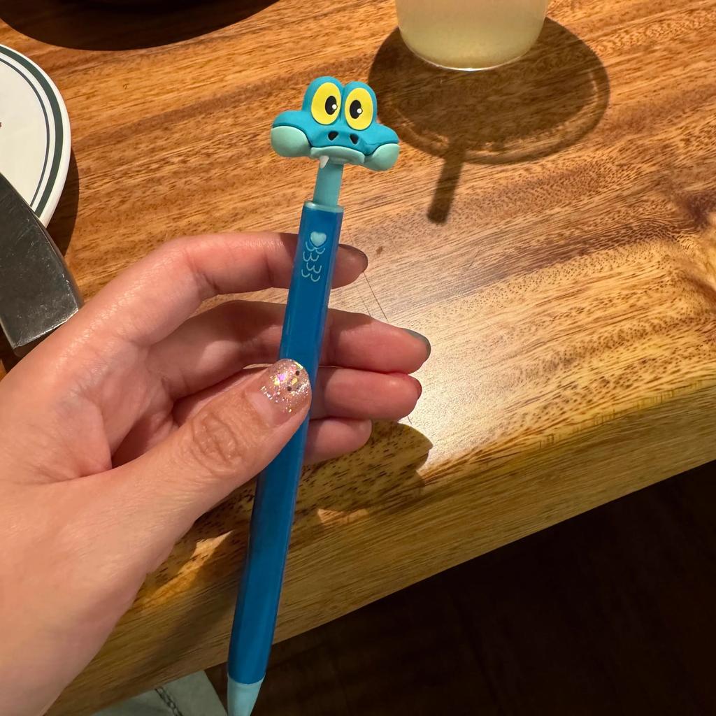1/6 Peçacartoon Zootopia 2 Anime Periférico Gary Cobra Caneta Esferográfica Caneta Desintoxicante Ornamento de Mesa Criativo Divertido