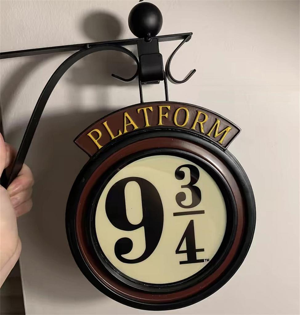 Harry Potter Hanging Night Vintage Hanging Wall 9 Platform 3 Decorative Metal Platform Wall Movie Metal 20th Anniversary Gift for Movie Lovers Light,