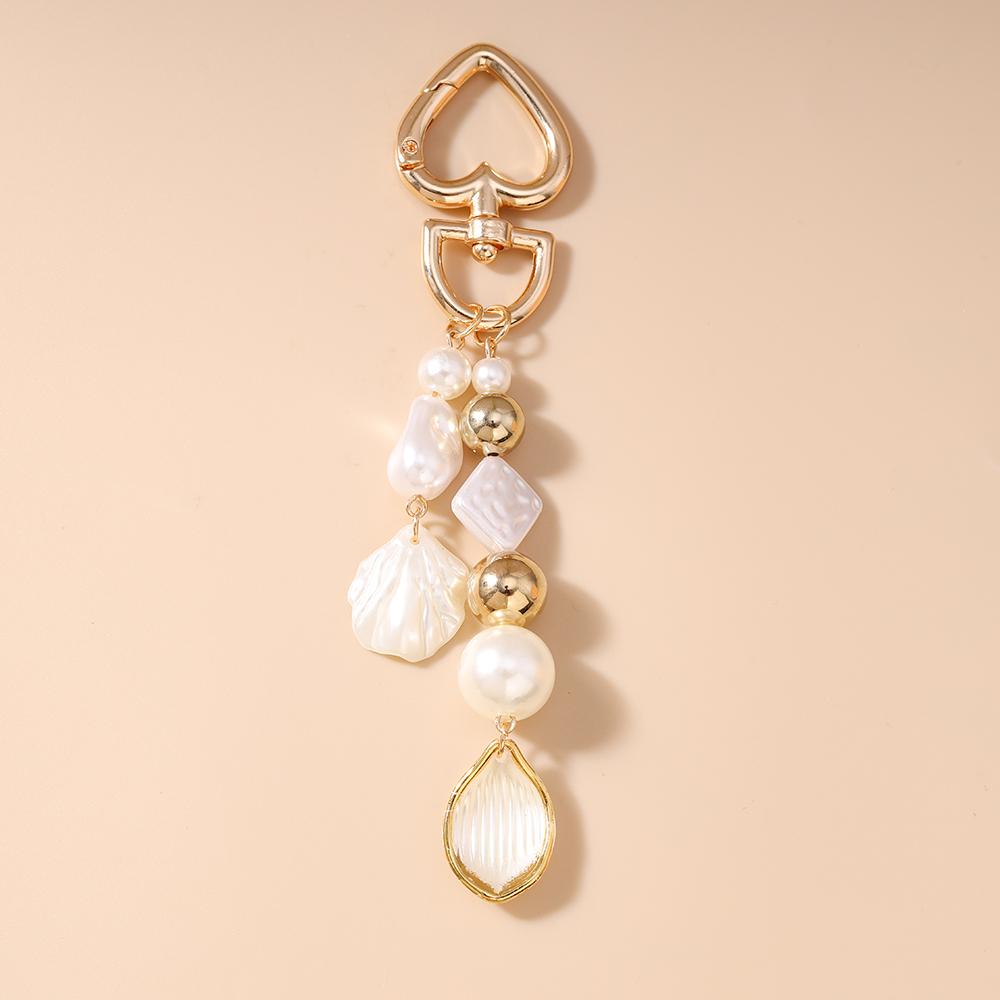 Fashion Pearl Conch Shell Keychain Women Girls Key Ring Pendant for Handbag Decor DIY Key Chain Jewelry Gift