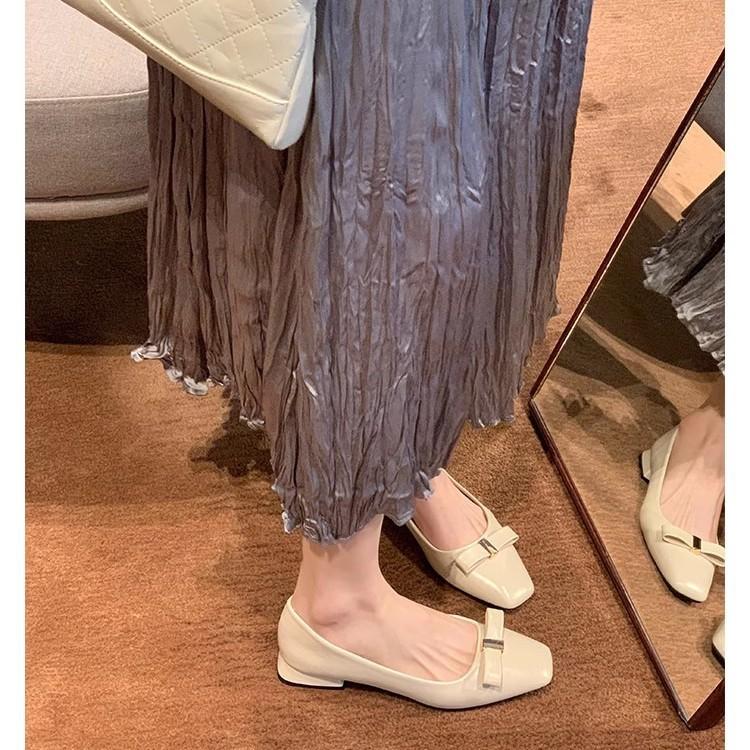 French temperament gentle square head metal buckle bow thick heel commuting versatile light mouth red gentle single shoes women's autumn