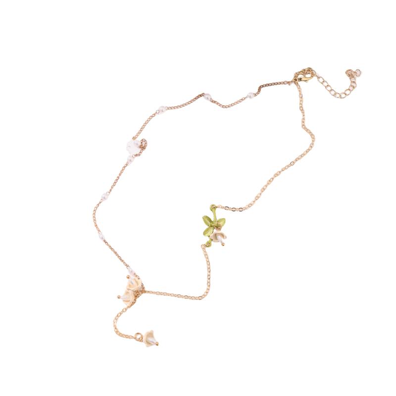 Forest Style Small Fresh Flower Pendant Necklace Women's Clavicle Chain Simple Temperament Party Gift for Girlfriend Mother