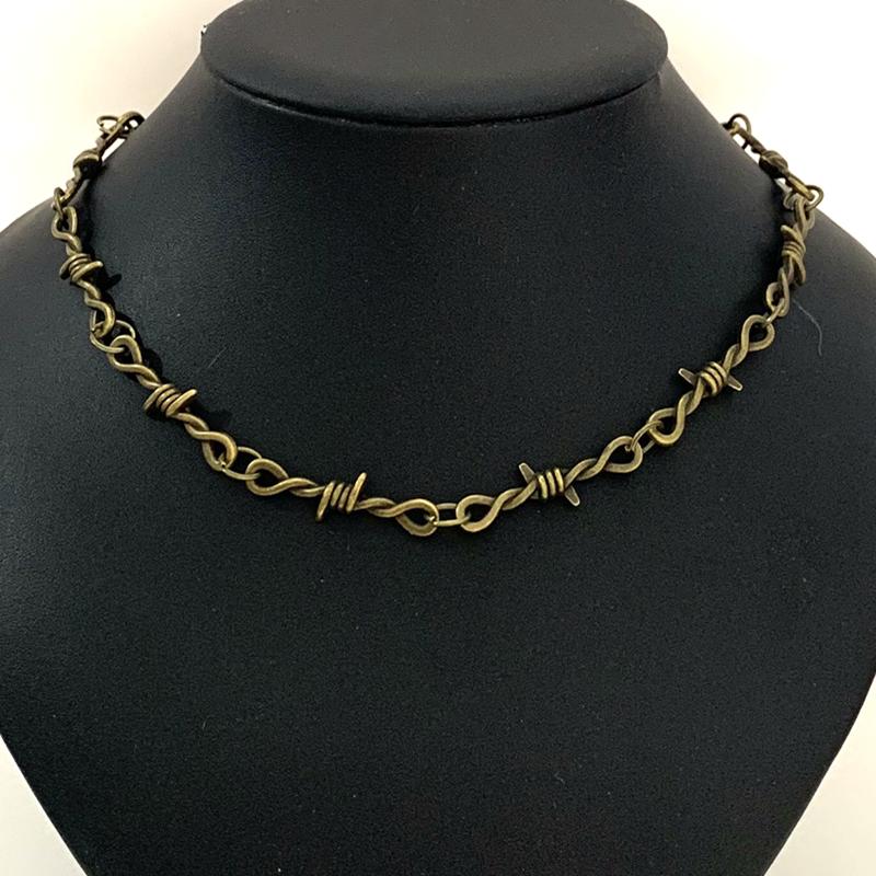 Small Wire Brambles Iron Heart Choker Necklace Women Hip-hop Gothic Punk Style Barbed Wire Little Thorns Chain Choker Gifts