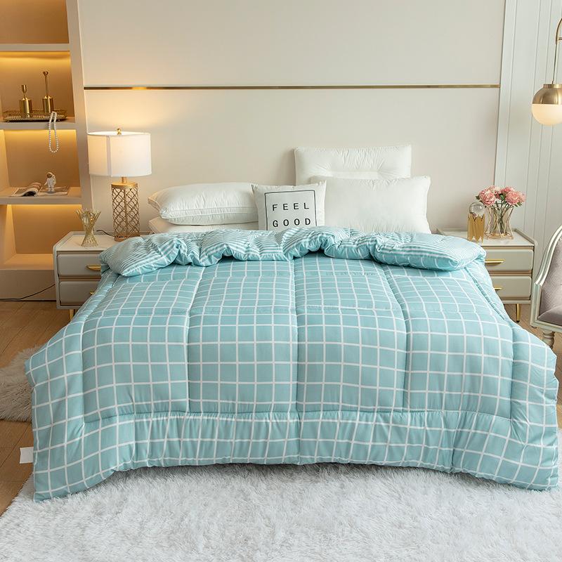 Luxurious Checkered Queen Comforter Set - Stain Resistant, Soft Microfiber, Lightweight, Breathable, Easy Care For All Seasons