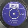 7inch Record MAGICIANS  Tarzan March F12602 DECCA 1967 UK Pop Used