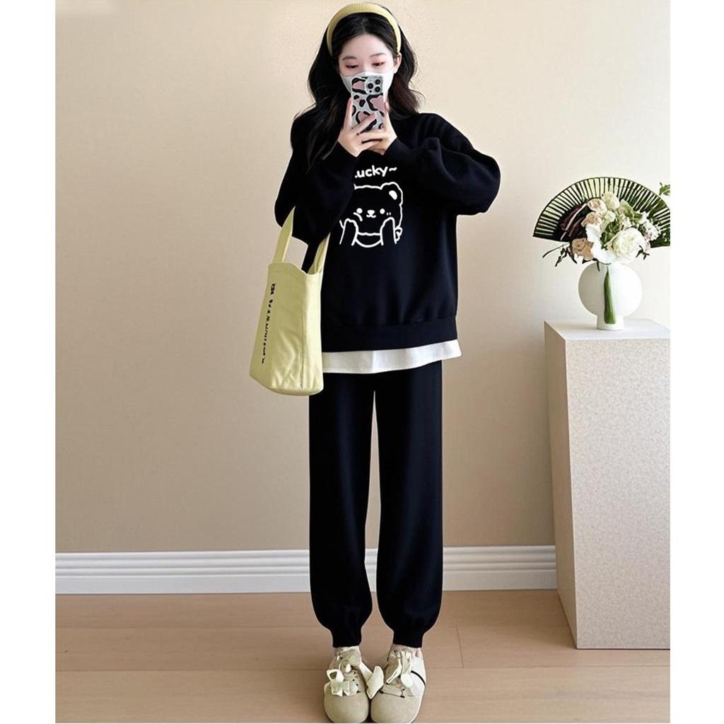 2025 Spring-Autumn Fashion: Small Size Maternity Sweatshirt & Age-Reducing Top Two-Piece Set